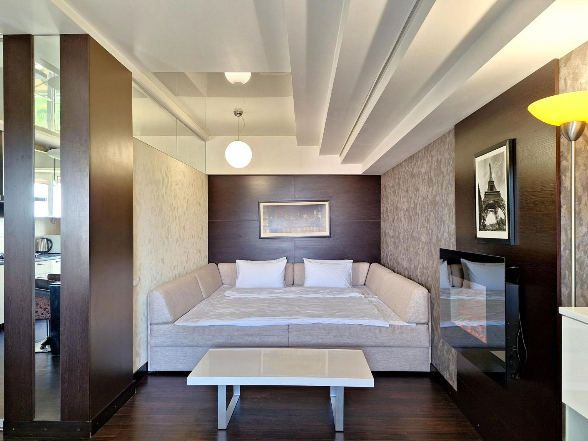 Найбільше Ліжко У Полтаві Мережа Alex Apartments Цілодобово Безконтактне Заселення Poltava Exterior foto